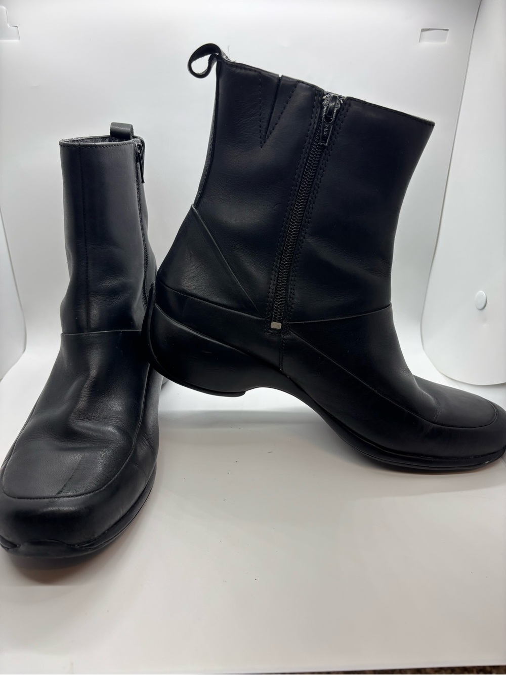 Merrell Spire Boots Black Leather Zip Side Waterproof Women’s Sz 9.5 Thinsulate